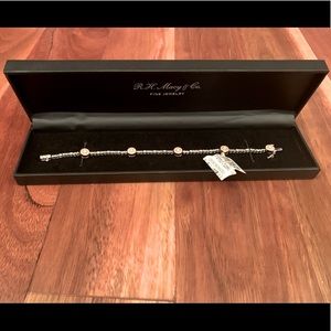 NWT 1/2 carrot rose gold bracelet